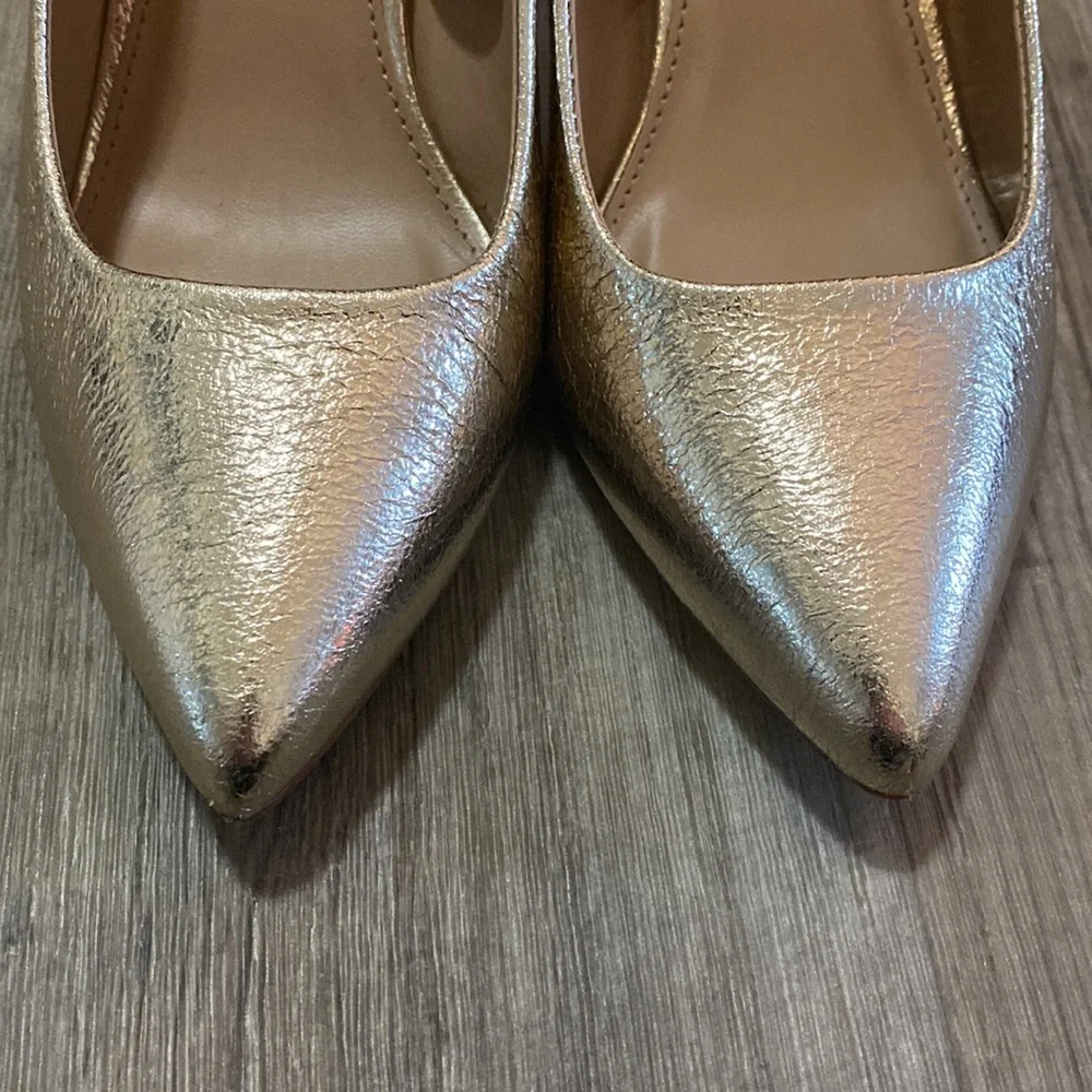 A New Day Gold Metallic Heels - Picture 5 of 7